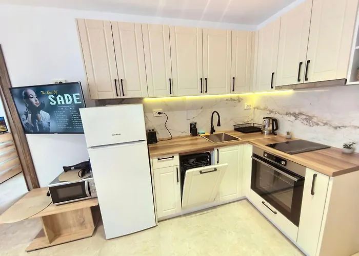 Sunny Dream Family Apartment *